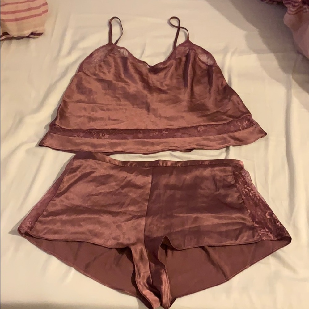 Victoria’s Secret Dusty Rose 2 Piece Pajama Set